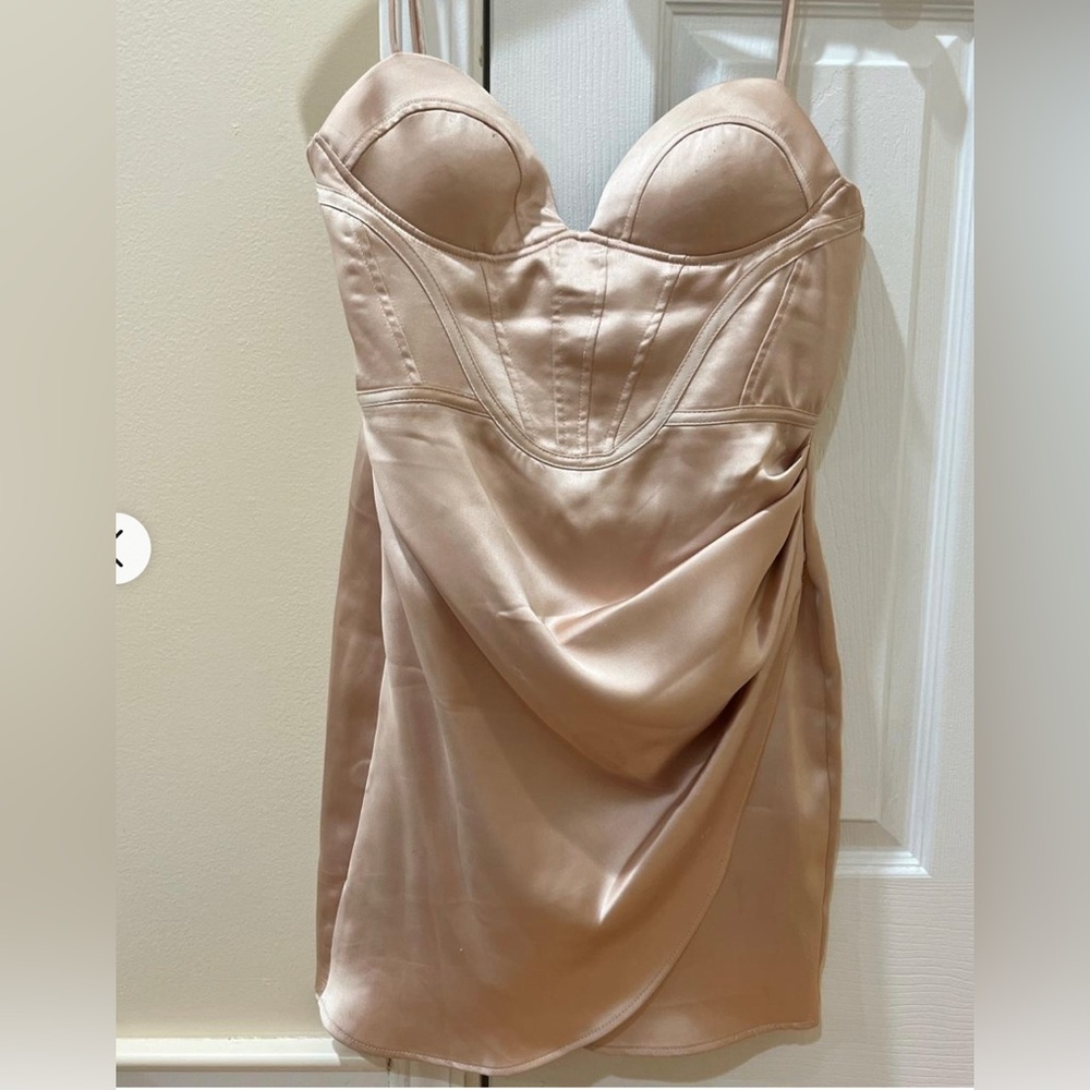 Nude satin effect corset dress - Zara